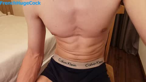 Snapshot of french_huge_cock chatting on 26, 7, 2026 Manson FrenchHugeCock online show from 26, 7, 2026