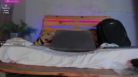 Xavier online show from 22, 1, 2025