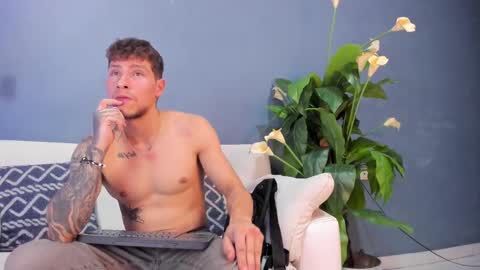 Xavier online show from 3, 10, 2025