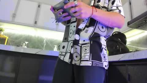 Xavier online show from 14, 12, 2025