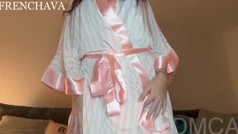 Snapshot of frenchava chatting on 5, 10, 2025 Ava online show from 5, 10, 2025