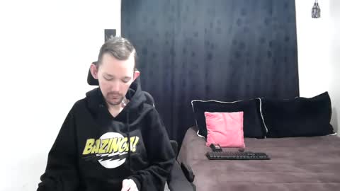 Thomas y Sophia online show from 16, 2, 2025