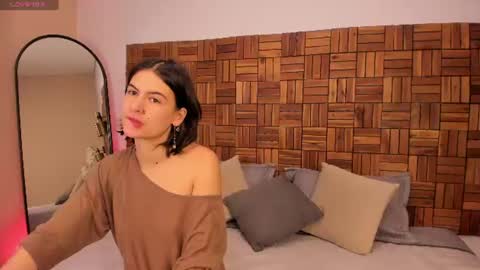 Snapshot of freyaa__1 chatting on 25, 6, 2026 Freya online show from 25, 6, 2026