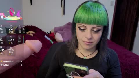 freyaa_sorceress online show from 4, 12, 2025