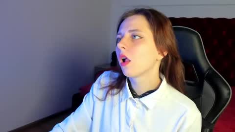 Snapshot of freyaveys chatting on 31, 5, 2026 FreyaVeys online show from 31, 5, 2026