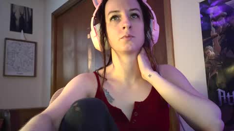Snapshot of freythegemini chatting on 8, 1, 2025 FreyaTheGemini online show from 8, 1, 2025