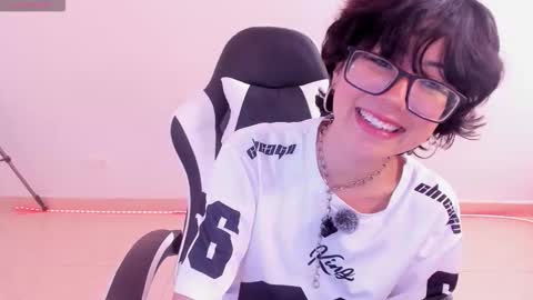 frida_lassi_ online show from 23, 2, 2026