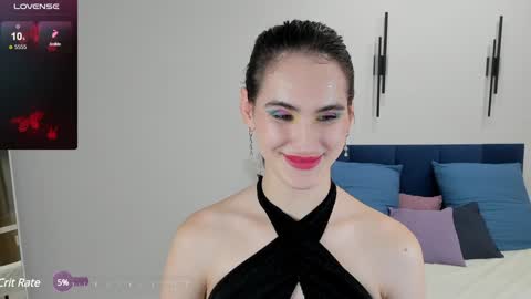 Snapshot of fridacure chatting on 8, 12, 2024 Frida online show from 8, 12, 2024