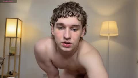 Snapshot of friday_gay_dude chatting on 29, 5, 2026 Andrew online show from 29, 5, 2026