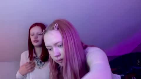 Snapshot of friend_zone_ chatting on 12, 11, 2025 friend_zone_ online show from 12, 11, 2025