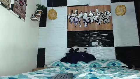Snapshot of friendsofeverything_ chatting on 2, 11, 2025 Adam y pitter online show from 2, 11, 2025