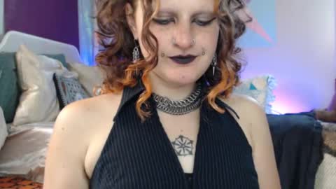 Snapshot of friskyflowers chatting on 8, 9, 2025 cherry online show from 8, 9, 2025