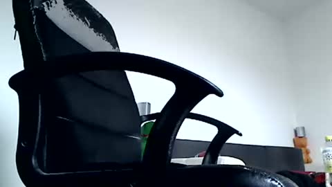 sexykl online show from 6, 11, 2025