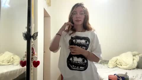 Snapshot of frostsugar chatting on 10, 6, 2026 Kate online show from 10, 6, 2026