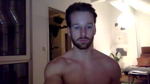 frozenyoga online show from 2, 4, 2026