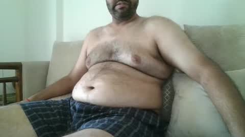 fruti loops  Bull online show from 24, 12, 2024