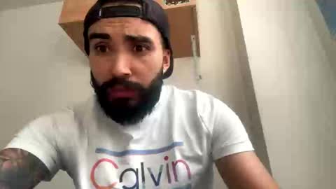 Snapshot of ftmen chatting on 7, 10, 2025 Jestevan online show from 7, 10, 2025