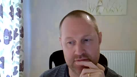 Snapshot of fuck_buddy_uk chatting on 16, 6, 2026 Fuck Buddy UK online show from 16, 6, 2026