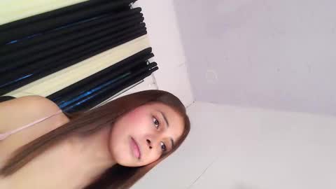 Snapshot of fucking_grace chatting on 23, 5, 2026 fucking_grace online show from 23, 5, 2026