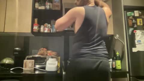 Snapshot of fuckyeahcoach chatting on 26, 1, 2025 Muscle Bear Jock in Training online show from 26, 1, 2025