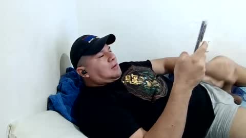 Fuckdirtymen online show from 20, 7, 2026