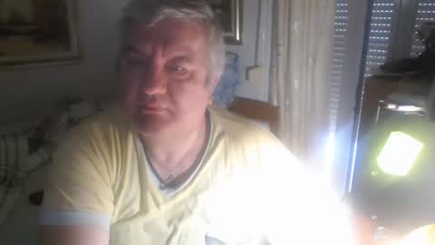 Snapshot of fukingcrazy chatting on 20, 5, 2026 fukingcrazy online show from 20, 5, 2026