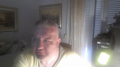 Snapshot of fukingcrazy chatting on 25, 5, 2026 fukingcrazy online show from 25, 5, 2026