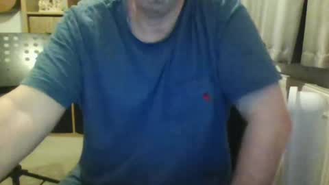 Snapshot of fullballs11 chatting on 27, 12, 2024 fullballs11 online show from 27, 12, 2024