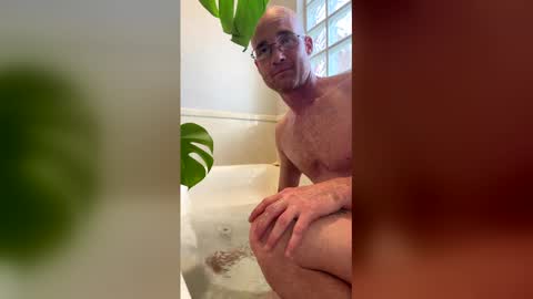 Snapshot of funbuttguy chatting on 27, 3, 2026 funbuttguy online show from 27, 3, 2026