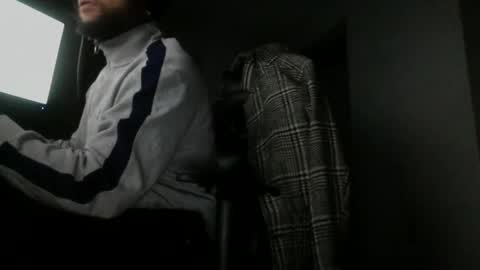 Snapshot of fundreams100 chatting on 5, 12, 2024 FunDreams online show from 5, 12, 2024