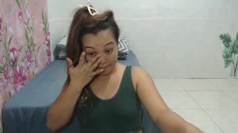Snapshot of funluvnpinay4u chatting on 12, 12, 2024 MAE online show from 12, 12, 2024