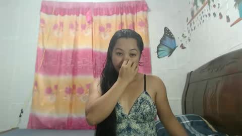 Snapshot of funluvnpinay4u chatting on 23, 9, 2025 MAE online show from 23, 9, 2025