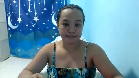 Snapshot of funluvnpinay4u chatting on 20, 4, 2026 MAE online show from 20, 4, 2026
