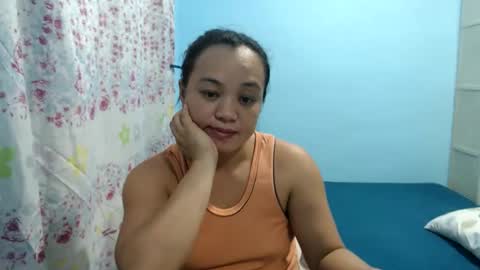 Snapshot of funluvnpinay4u chatting on 10, 5, 2026 MAE online show from 10, 5, 2026