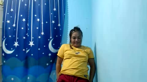 Snapshot of funluvnpinay4u chatting on 24, 5, 2026 MAE online show from 24, 5, 2026