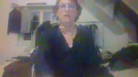 Snapshot of funneltunnel chatting on 7, 2, 2026 funneltunnel online show from 7, 2, 2026