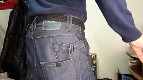 Italian men online show from 27, 2, 2026