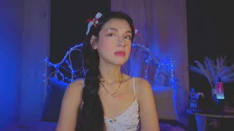 Tiffany online show from 4, 10, 2025