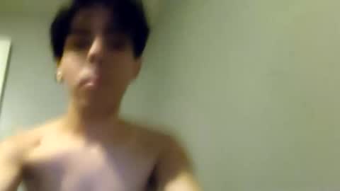 Snapshot of funnyboyy18 chatting on 1, 12, 2025 funnyboyy18 online show from 1, 12, 2025