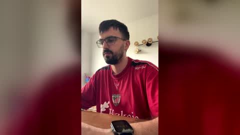 Snapshot of funnyroom23 chatting on 14, 5, 2026 funnyroom23 online show from 14, 5, 2026