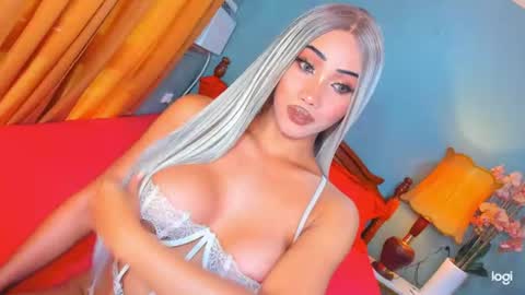 Snapshot of funtastic_harlow chatting on 16, 6, 2026 Maddonna online show from 16, 6, 2026