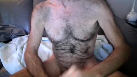 Snapshot of furrydawg chatting on 12, 1, 2026 furrydawg online show from 12, 1, 2026