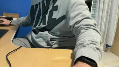 Snapshot of fuzitzu2 chatting on 2, 3, 2026 fuzitzu2 online show from 2, 3, 2026