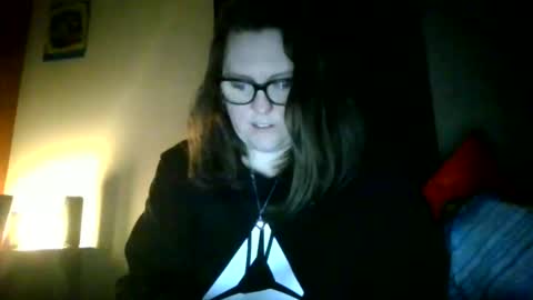 fuzzypeaches87 online show from 25, 3, 2026