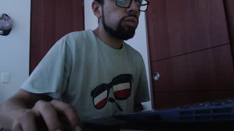 andrew online show from 22, 2, 2025