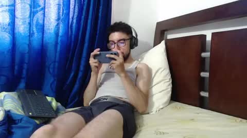 Snapshot of fvckhorneyguy chatting on 27, 5, 2026 andrew online show from 27, 5, 2026