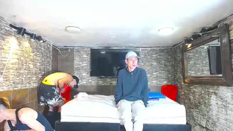 FYOTTY online show from 21, 9, 2025