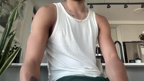 Snapshot of g00ndaddy chatting on 13, 5, 2026 G00NDaddy online show from 13, 5, 2026