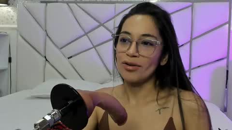 gabbieskinny online show from 14, 4, 2026