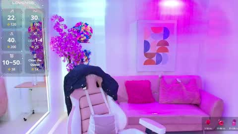 gabby_evanns online show from 8, 10, 2025